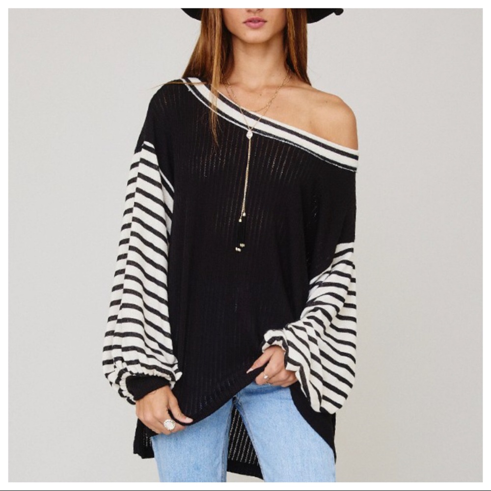 ✨LAST ONES✨Fabulous neck striped tunic top - Picture 4 of 6